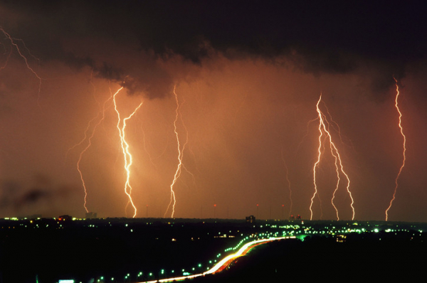 Thunderstorm asthma: Bad weather, allergies, and asthma attacks